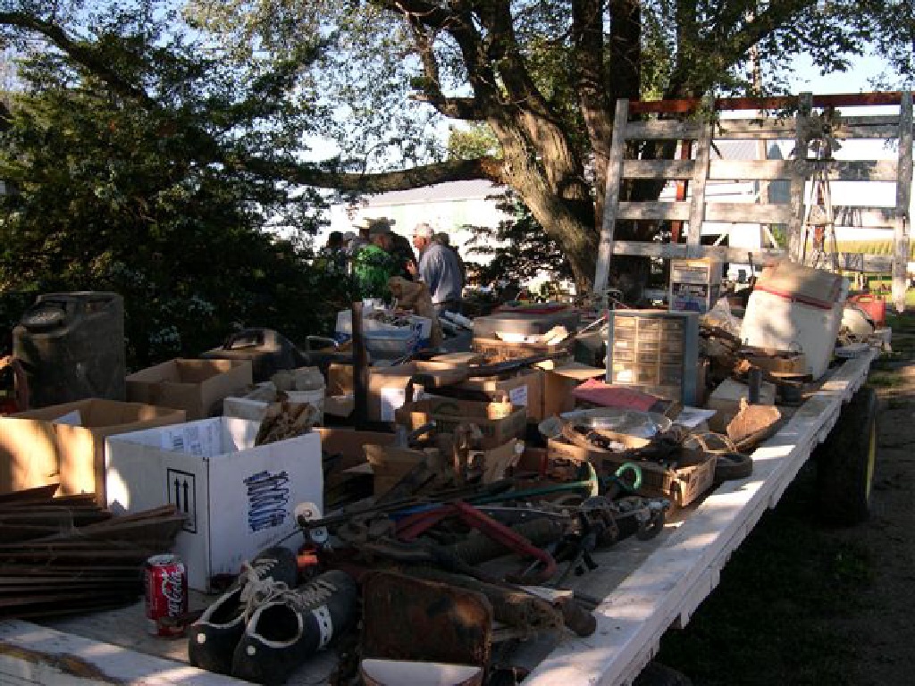 2004-09-25-Scott-Farm-Sale-12.jpg